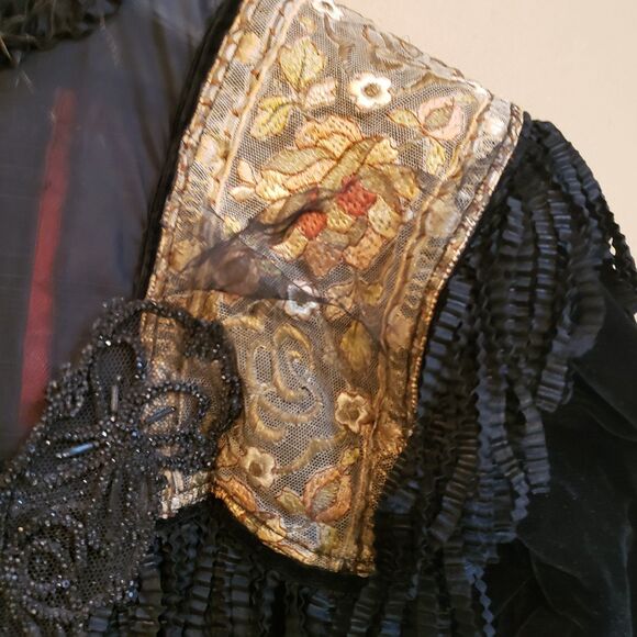 Vintage Goth Whimsigoth Black Velvet Victorian Top - Picture 6 of 12